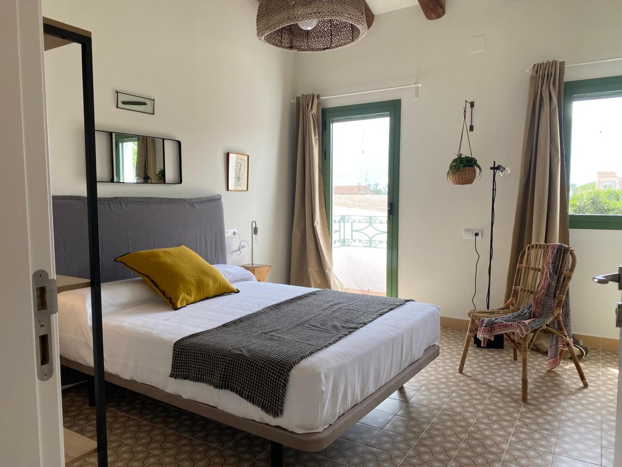 Les Filles Hotel Deltebre Buitenkant foto