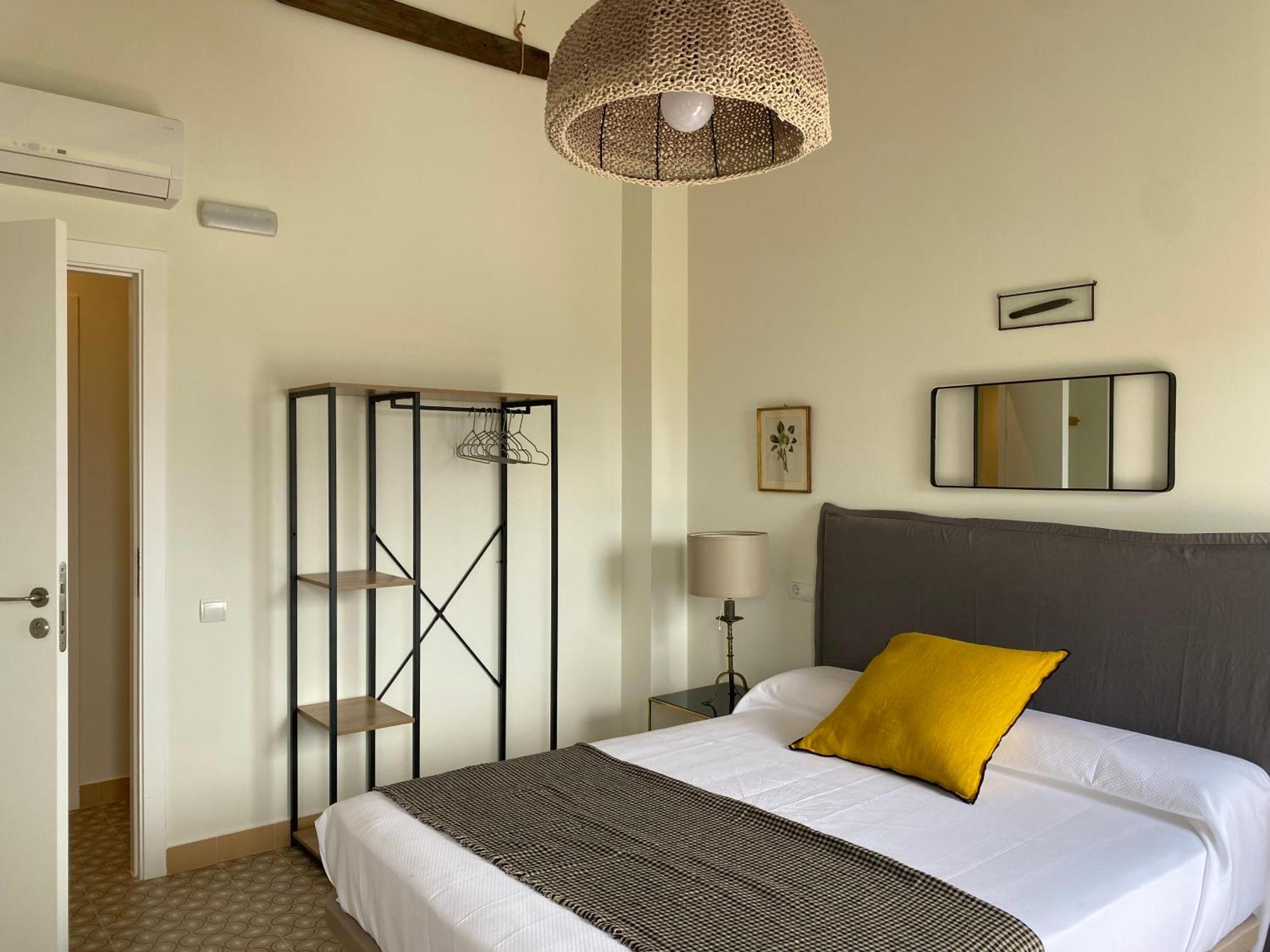 Les Filles Hotel Deltebre Buitenkant foto