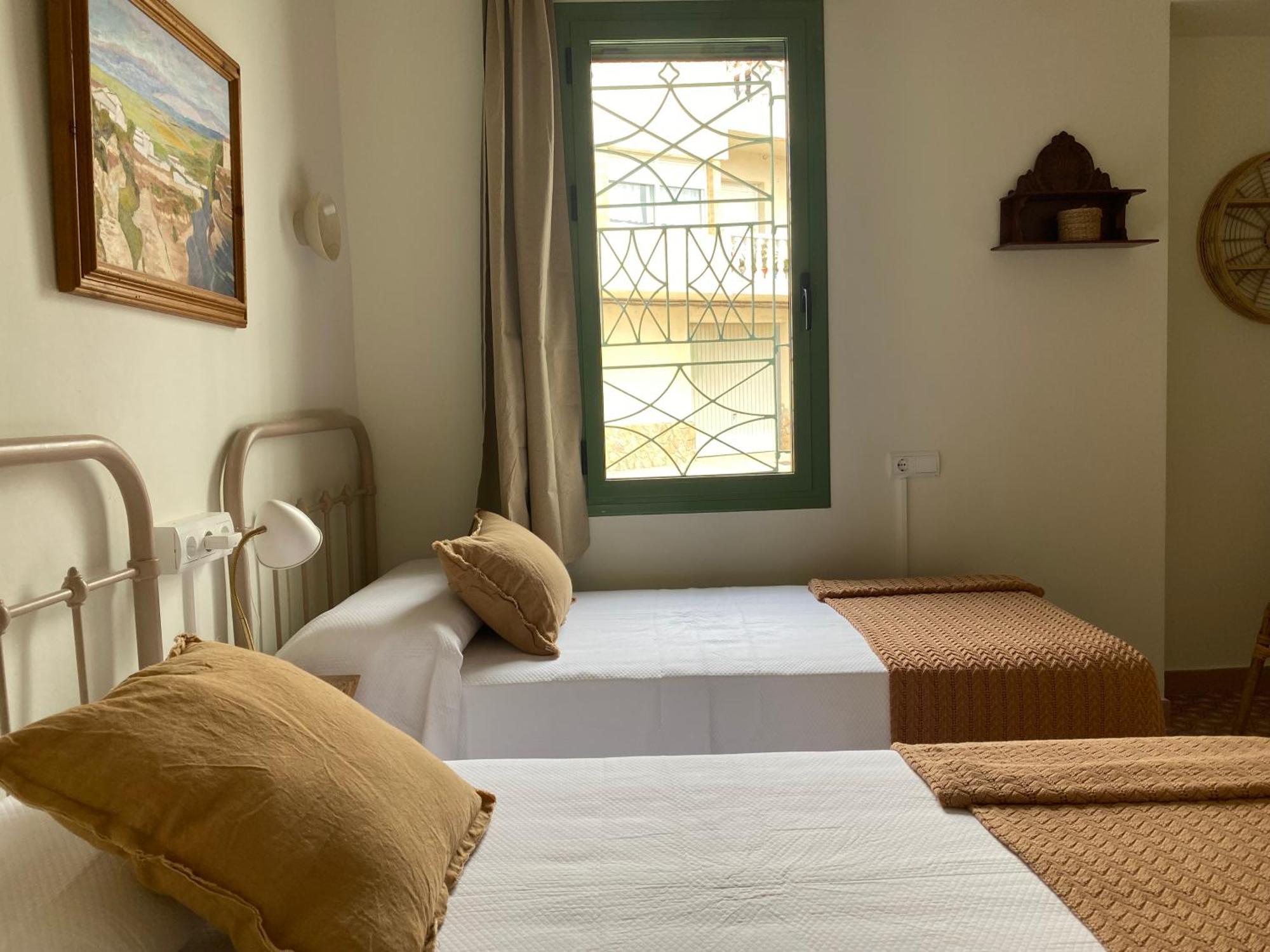 Les Filles Hotel Deltebre Buitenkant foto